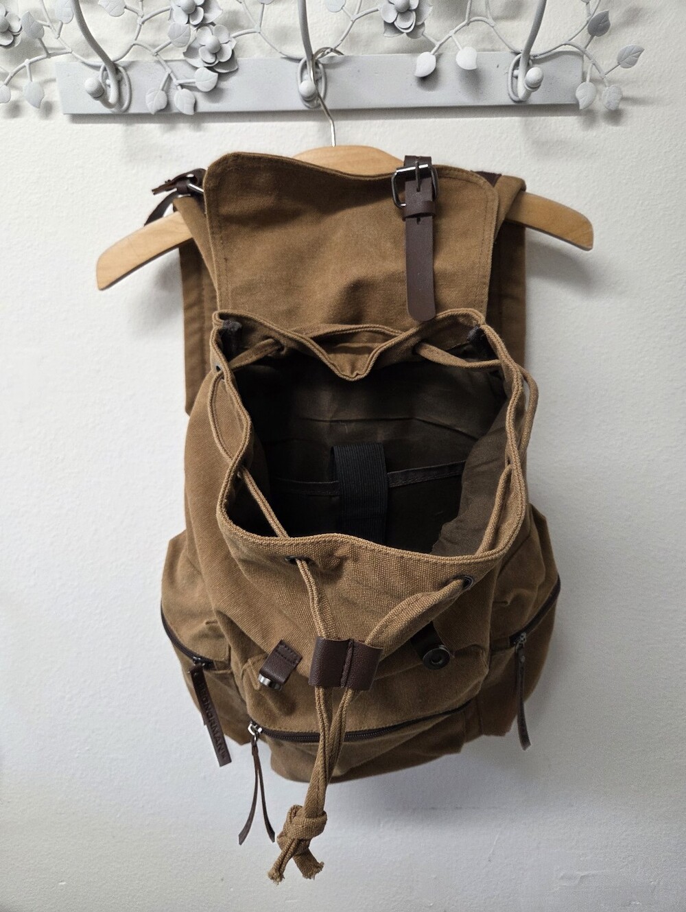 Backpack - Picture 7 of 13